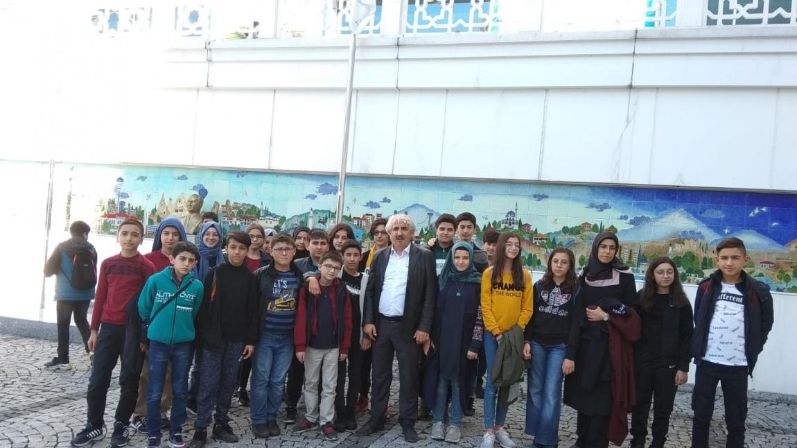 Hedef Okullarımızdan İstanbul Beyoğlu ve Kartal İmam Hatip Lisesi Gezisindeyiz.