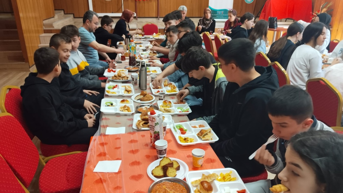 HEDEF LGS MOTİVASYON ETKİNLİĞİ